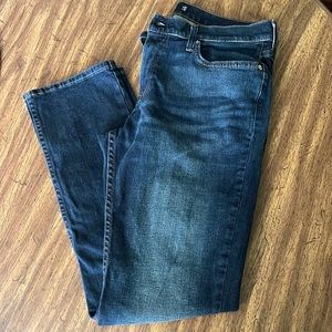 Hollister Epic Flex Slim Straight Jeans